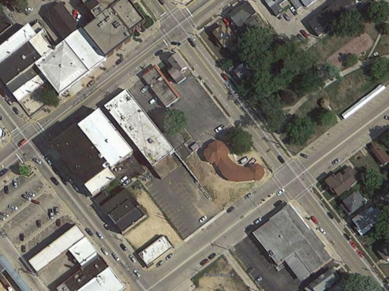 A Phallus Building 79