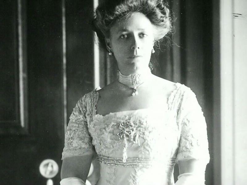 Helen Nellie Taft Was the First to Own a Car 15