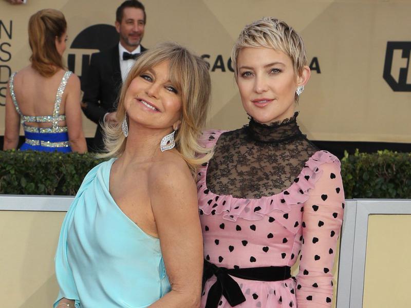 Kate Hudson and Goldie Hawn 3