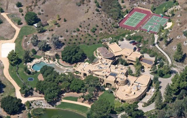 Sneak Peak Inside Outrageous Celebrity Homes 3. Will Smith