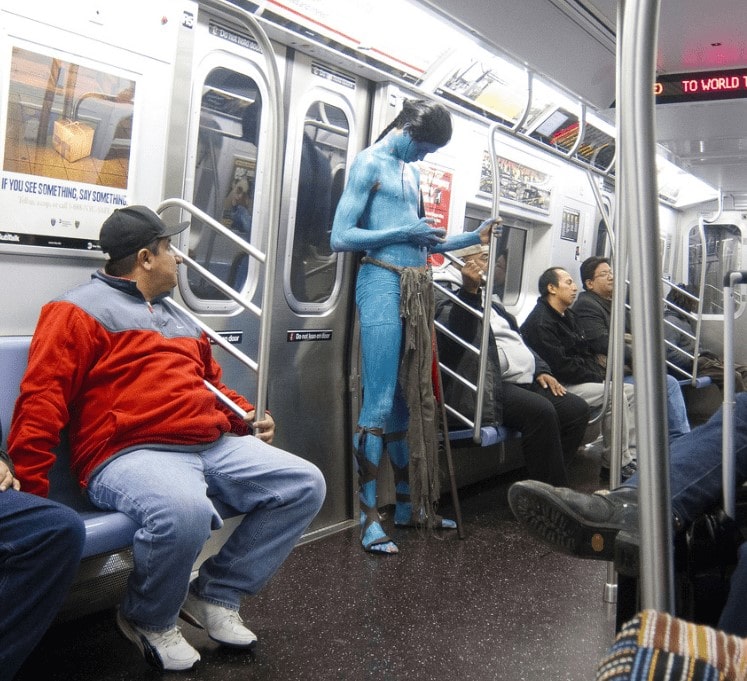 Suspect Moments Caught On The NYC Subway  Blue