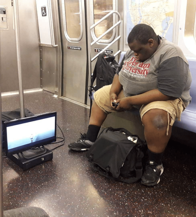 Suspect Moments Caught On The NYC Subway Enjoying the ride 