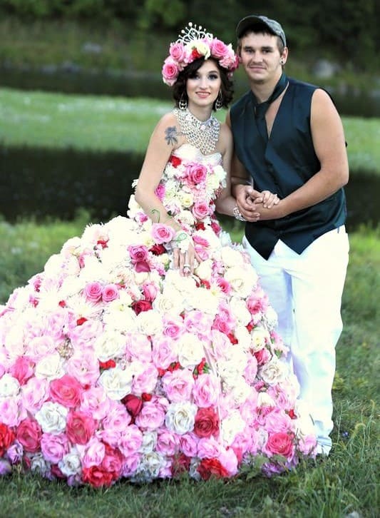 Wedding Dresses That Had Grooms Running For The Hills Flower girl