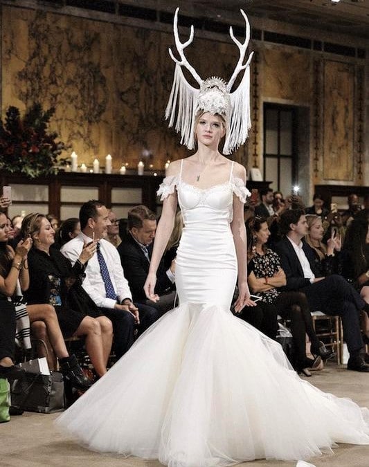Wedding Dresses That Had Grooms Running For The Hills For a themed-wedding
